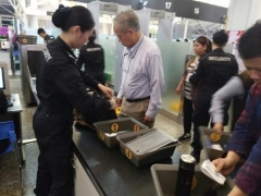 創(chuàng)藝龍安檢x機(jī)   機(jī)場(chǎng)安檢的“守門神“